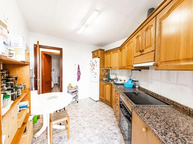 Planta Baja en Cubelles con Ascensor y Garaje Privado