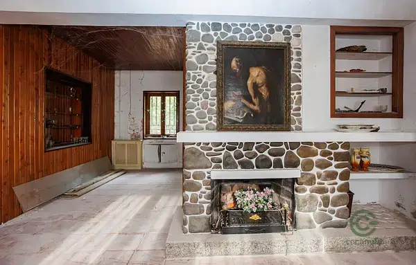 Casa en Noia para reformar con 5 habitaciones y garaje