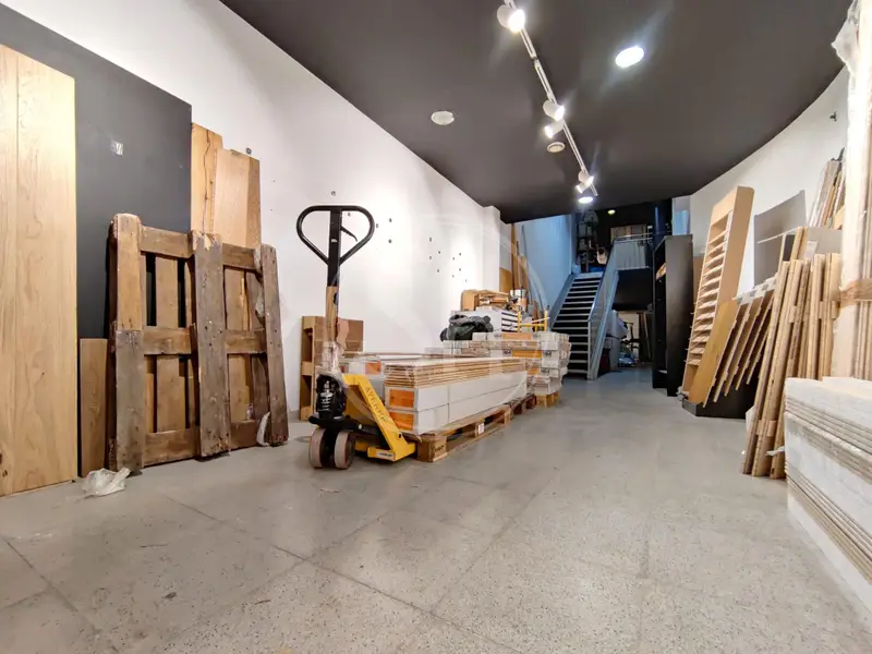 Local Comercial en Alquiler Barcelona 140m2