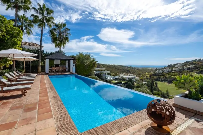 Chalet en venta en Benahavís, Málaga