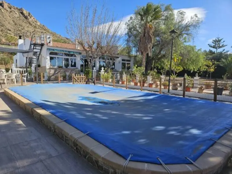 Casa de Campo en Novelda 4 Dormitorios Piscina Privada