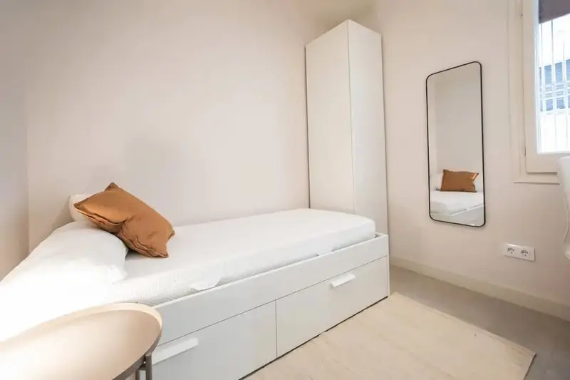 Apartamento 1 Dormitorio 1 Baño en Via Augusta Barcelona