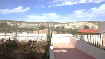 Piso en venta en Calle Salitre (Hu), Número 5