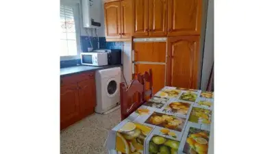 Apartamento Amueblado en La Zubia Centro