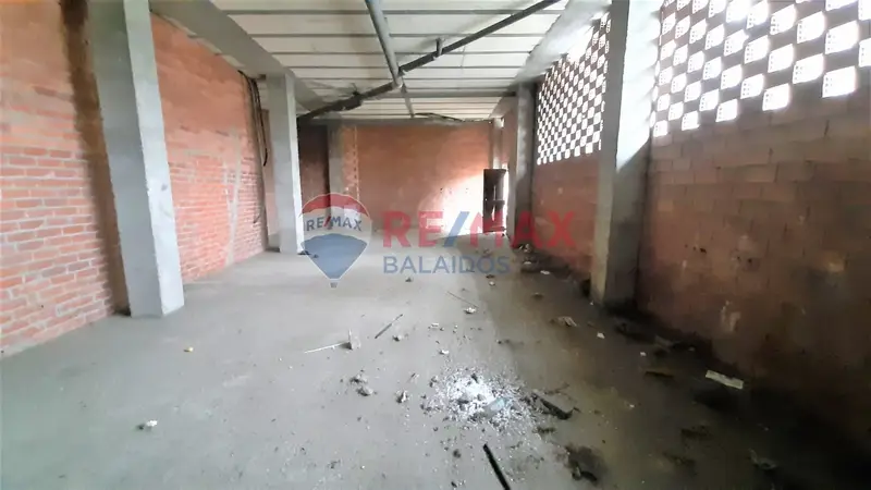 Venta Local Comercial Ponteareas Excelente Ubicacion