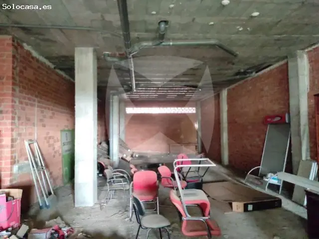 Local Comercial en Venta y Alquiler Huerta Rosales 180m²