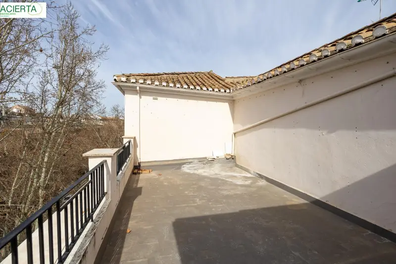 Venta Ático 3 Dormitorios Alhamar Centro Granada