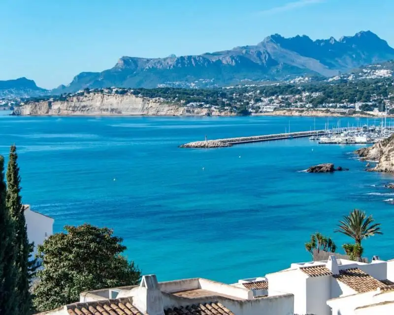 Villa en Moraira con Vistas al Mar y Cerca de la Playa