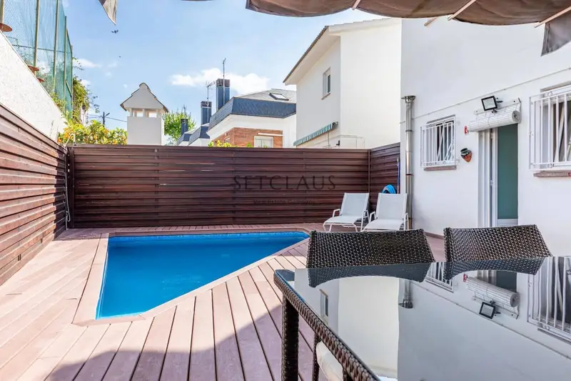 Chalet en venta El Masnou Barcelona cerca del mar reformado