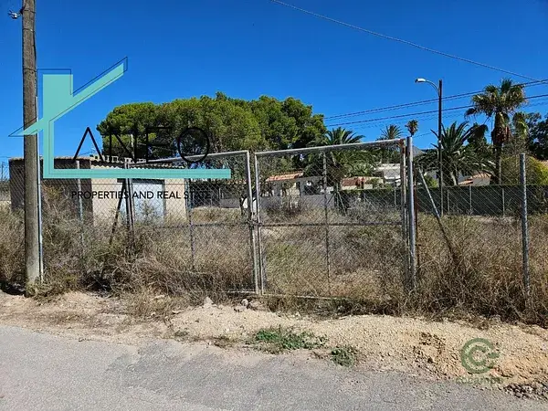 Terreno con construccion Monovar Alicante