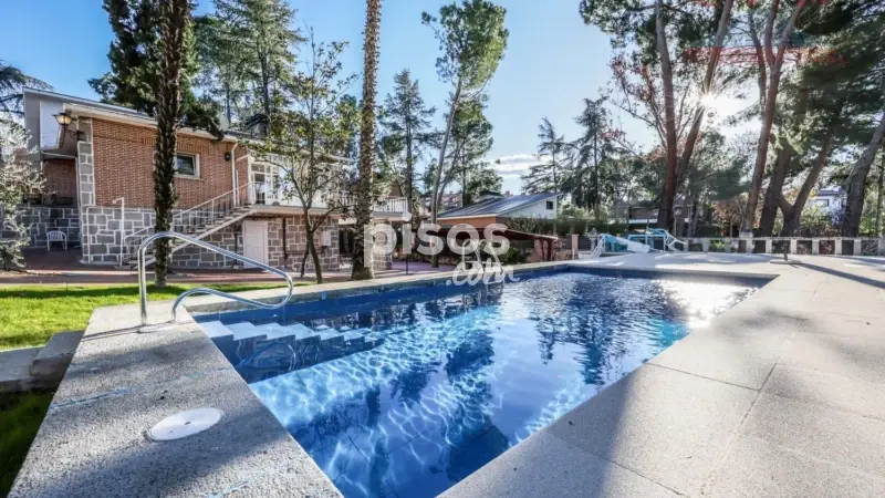 Chalet en Alquiler Soto Viñuelas 4 Dormitorios Jardin Piscina