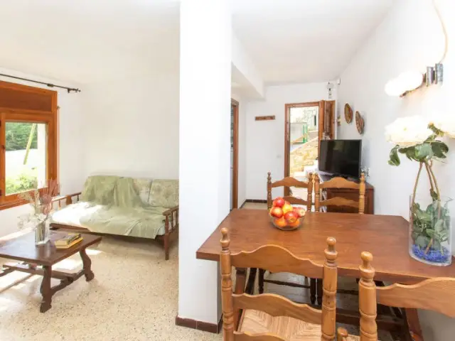 Apartamento Rustico 1 Dormitorio Sa Riera