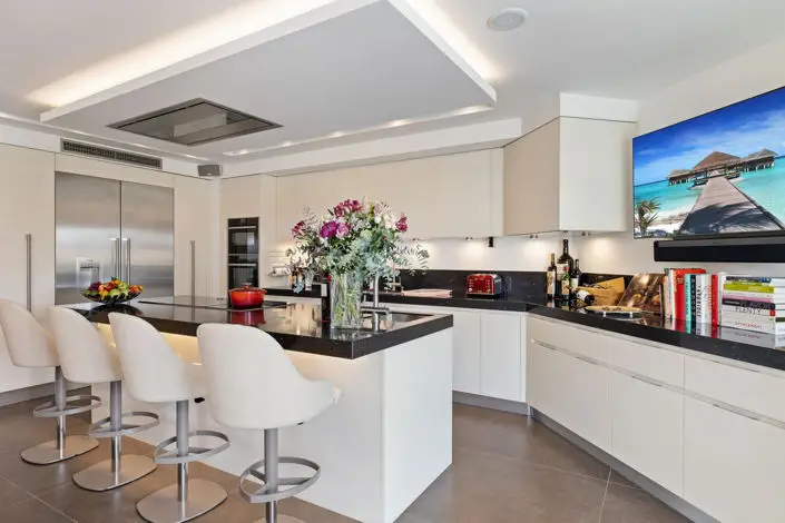 Villa de Lujo en Venta 6 Dormitorios La Cerquilla Marbella