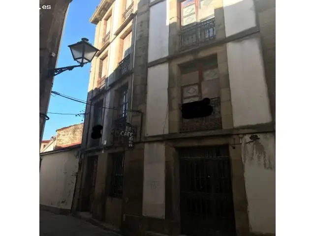 Chalet en Venta Santiago de Compostela Cerca Facultad Historia