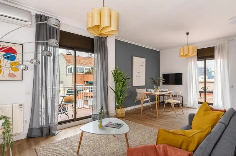 Apartamento en alquiler Barcelona 2 dormitorios 1 ba	no
