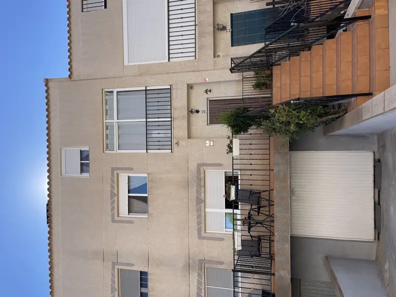 Casa Adosada con Piscina en Villamontes San Vicente del Raspeig
