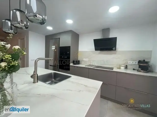 Casa de Pueblo Reformada en Muro Alquiler Temporal Julio Octubre 2025