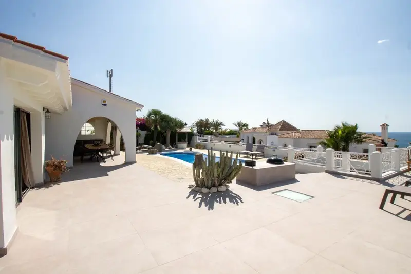 Casa Villa 4 Dormitorios Punta Chullera Alquiler Vacacional