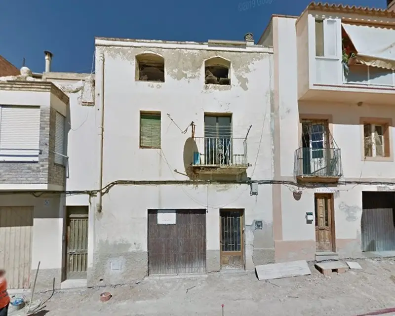 Adosado 4 habitaciones 2 baños 254m2 Valls