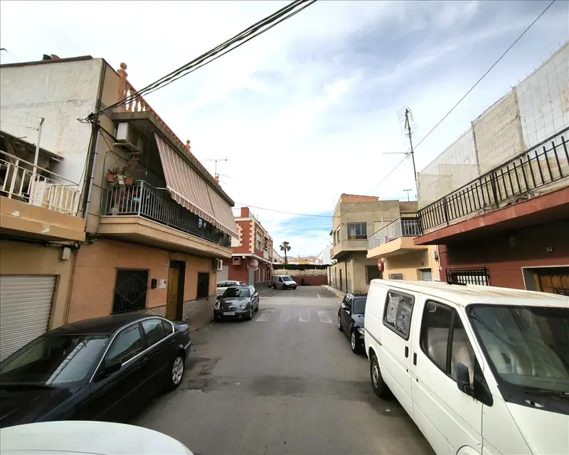 Piso 113m2 4 habitaciones 3 baños Águilas Almería