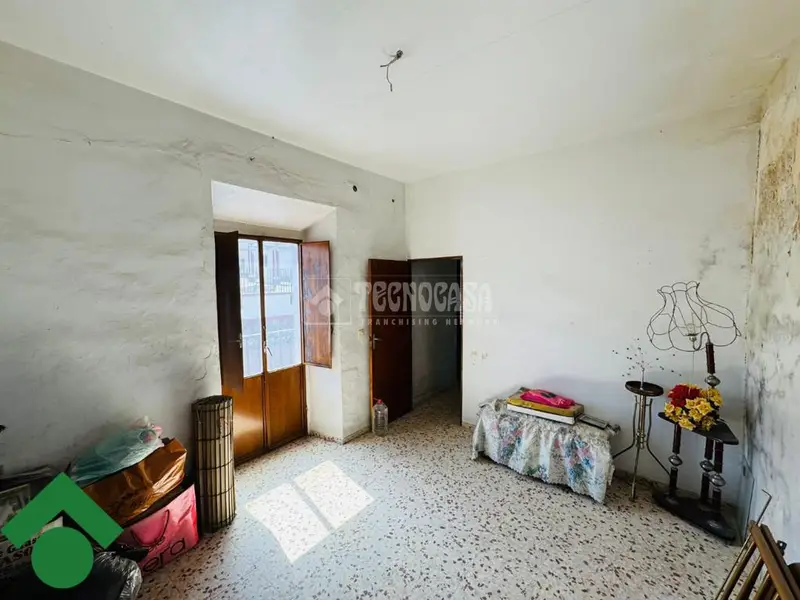 Casa en Venta en Montoro 6 Habitaciones 192m2 Cochera