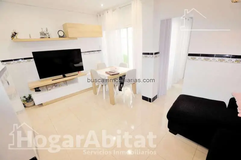 Piso en venta en Manises centro con garaje y dos terrazas