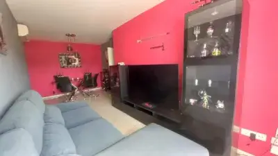 Piso en Venta Puertas del Sur 3 Dormitorios 2 Banos Garaje Trastero VPO