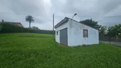 Casa de Piedra en Solares con Finca de 700m² - Reforma Integral