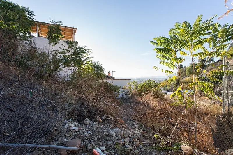 Venta Solar Granada 250m2 Tres Viviendas Adosadas