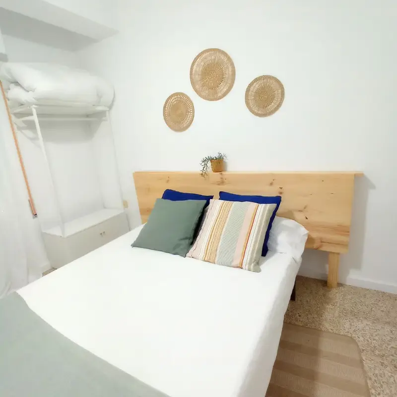 Habitacion Alquiler Adra Playa Wifi Cama 135cm