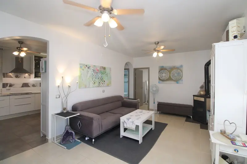 Villa 2 Dormitorios Villamartin Apartamento Independiente