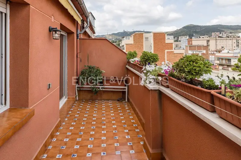 Atico Duplex en Horta 96m2 3 habitaciones 2 terrazas