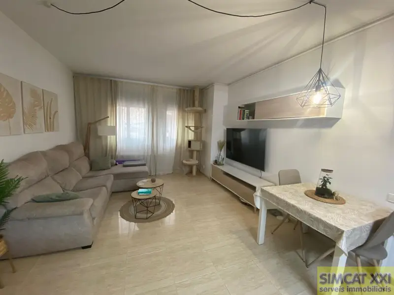 Venta Local Comercial con Trastero en Navata Girona