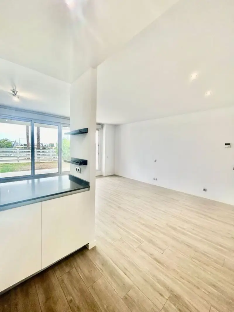 Apartamento 2 Dormitorios Cancelada  Cerca Golf Playa