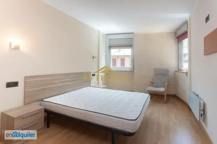 Alquiler Piso Centro 3 Habitaciones Terraza Ascensor