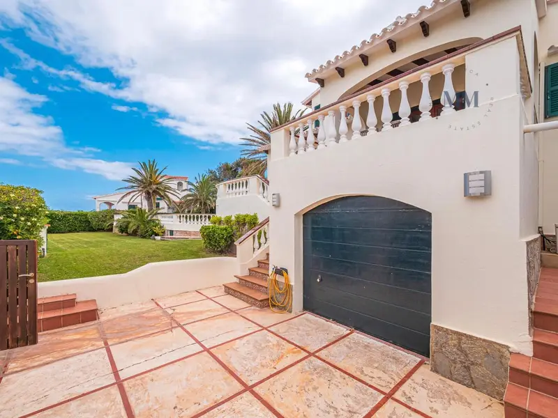 Chalet en Cala Moli con vistas al mar y piscina grande