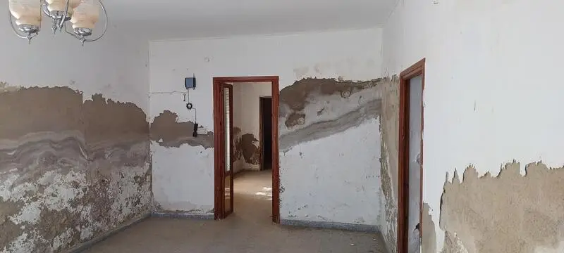 Casa de Pueblo en Las Norias para Reformar 150m²