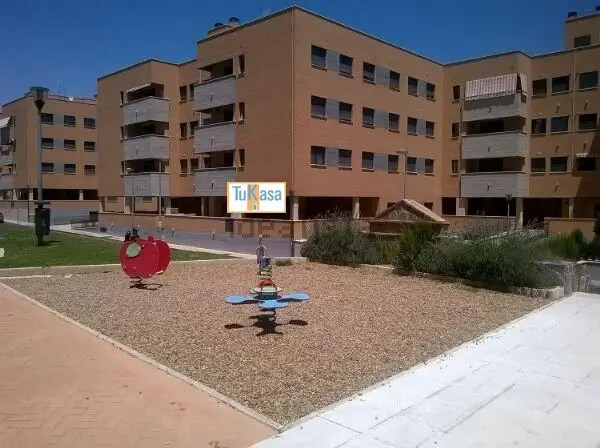 Venta Piso con Terraza en Montesol Caceres