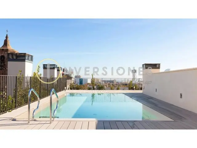 Atico con Terraza y Piscina en el Gotico de Barcelona