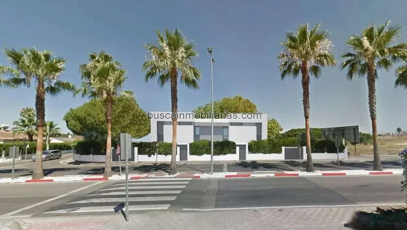 Parcela Urbana en Gines 328m2 con Licencia de Obra