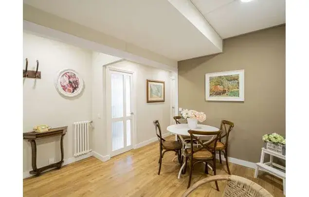 Alquiler Habitaciones Madrid: Apartamento Moderno 4 Dormitorios 2 Baños