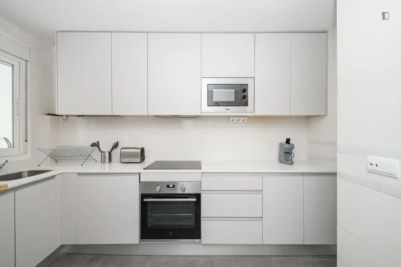 Coliving Madrid Habitaciones Amuebladas Servicios Incluidos