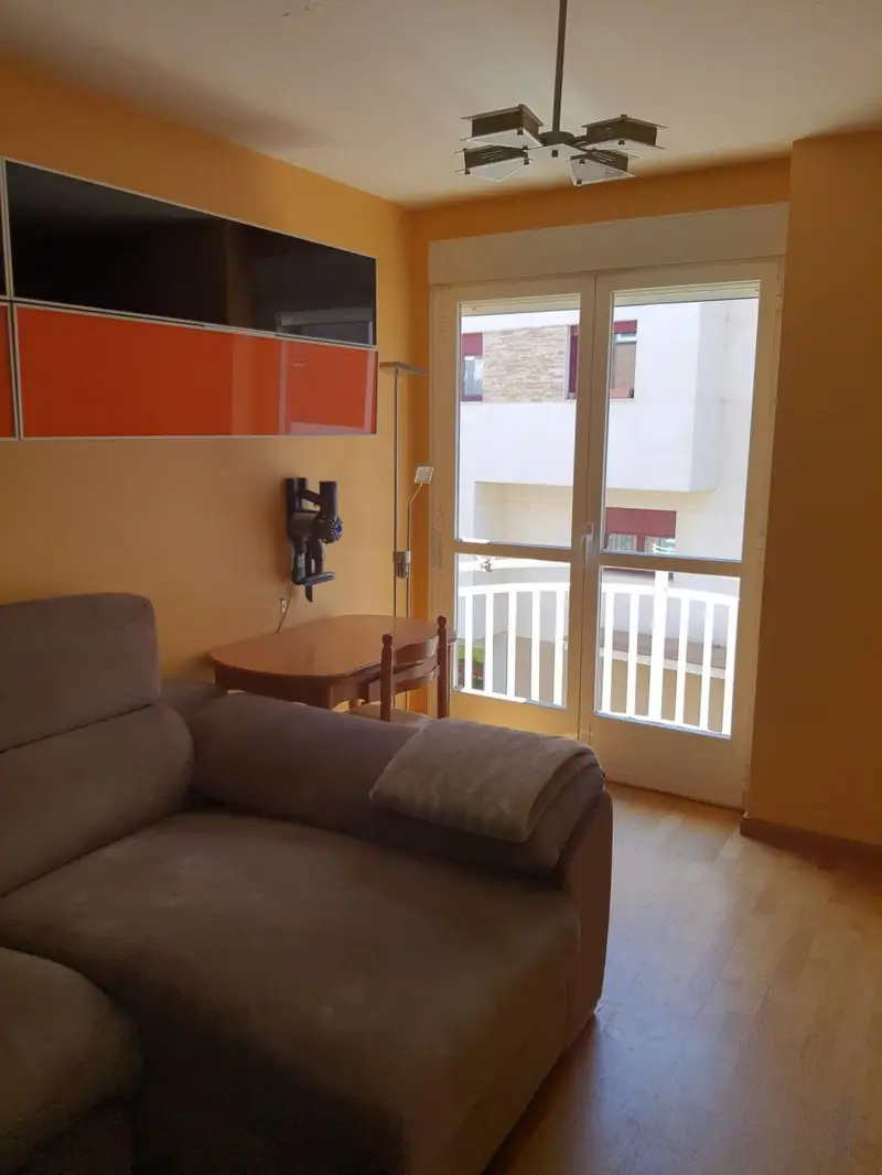 Venta Piso 3 Habitaciones Navatejera