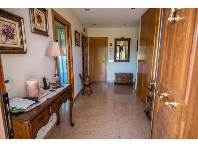 Villa en Gijon 4 Habitaciones 320m2 Jardin 3000m2