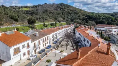 Casa Rural con Licencia en Aracena 7 Dormitorios Alta Rentabilidad