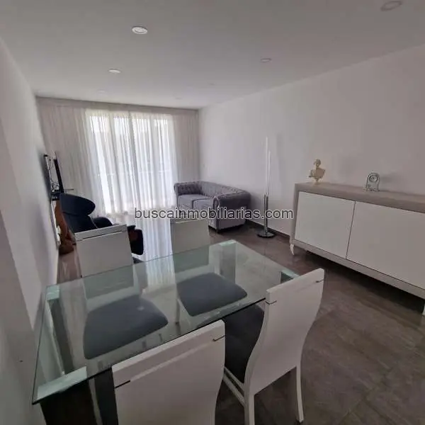 Piso en Venta en Badajoz 4 Dormitorios 2 Baños Garaje Reformado