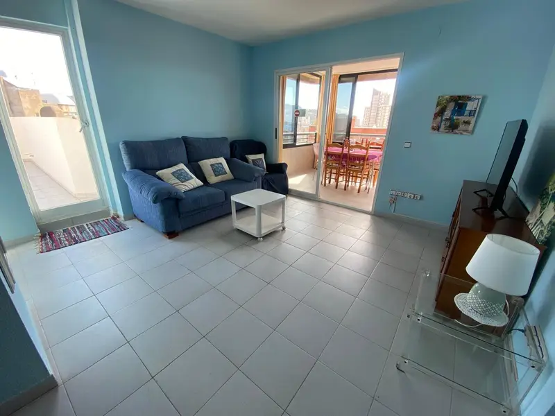 Venta Ático con Piscina en Pueblo Levante Benidorm