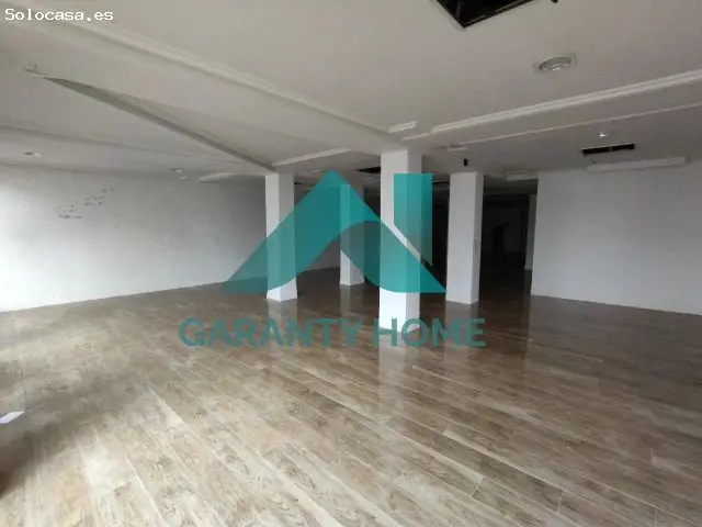 Local Comercial en Cáceres Hernán Cortés 230m2