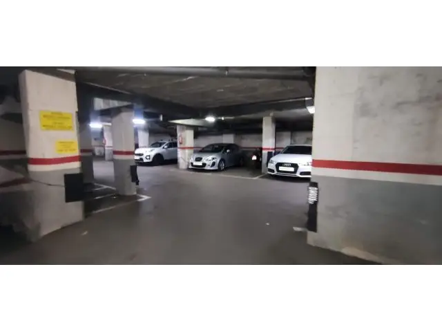 Plaza Parking Granollers Alquiler Coche Pequeno