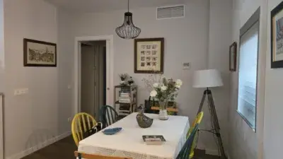 Piso en Venta en Playa Granada Motril con Piscina y Parking